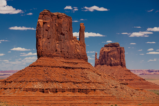 West and East Mitten Buttes, Monument Valley, Arizona, USA